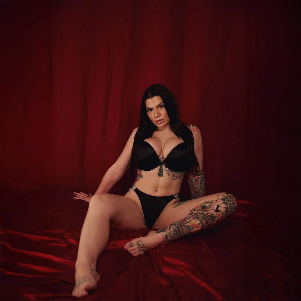 book cherry girls now vegas
